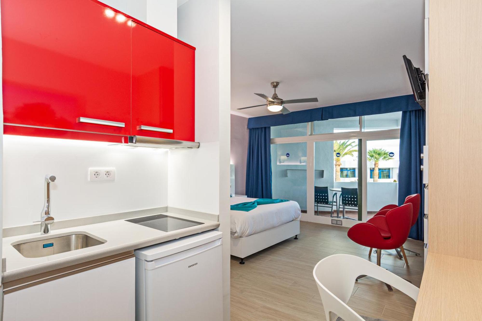 Apartamentos Panorama Adults Only Puerto del Carmen  Exterior photo
